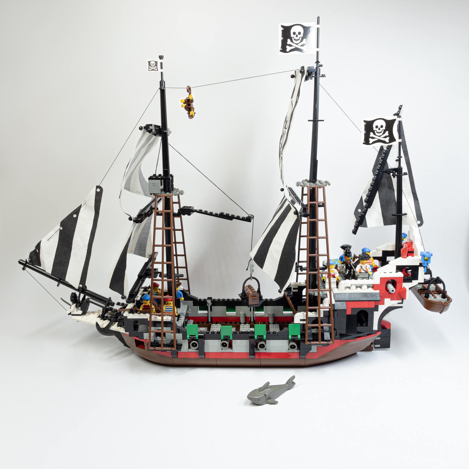 LEGO 6286 - Koponyaszem kétárbocos hajója - Skull's Eye Schooner