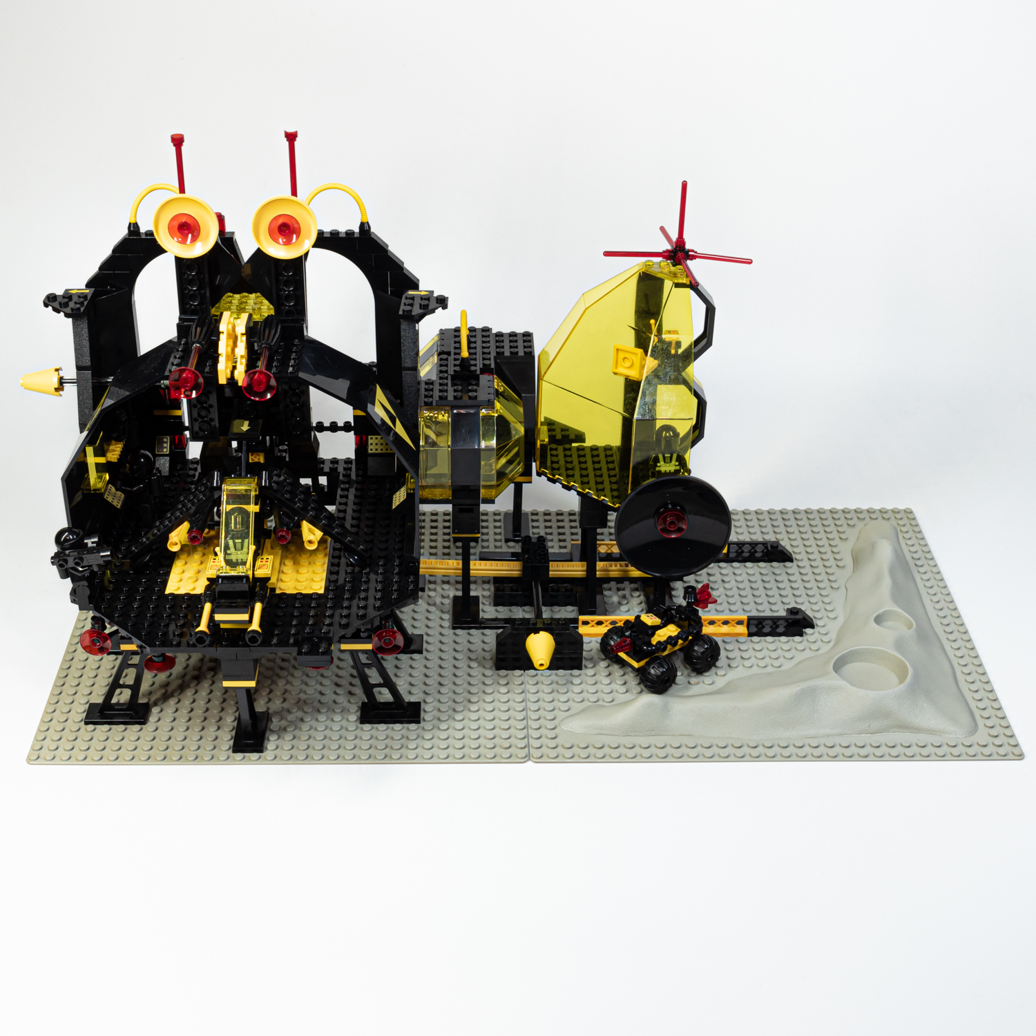 LEGO 6987 - Üzenetmegszakító bázis - Message Intercept Base