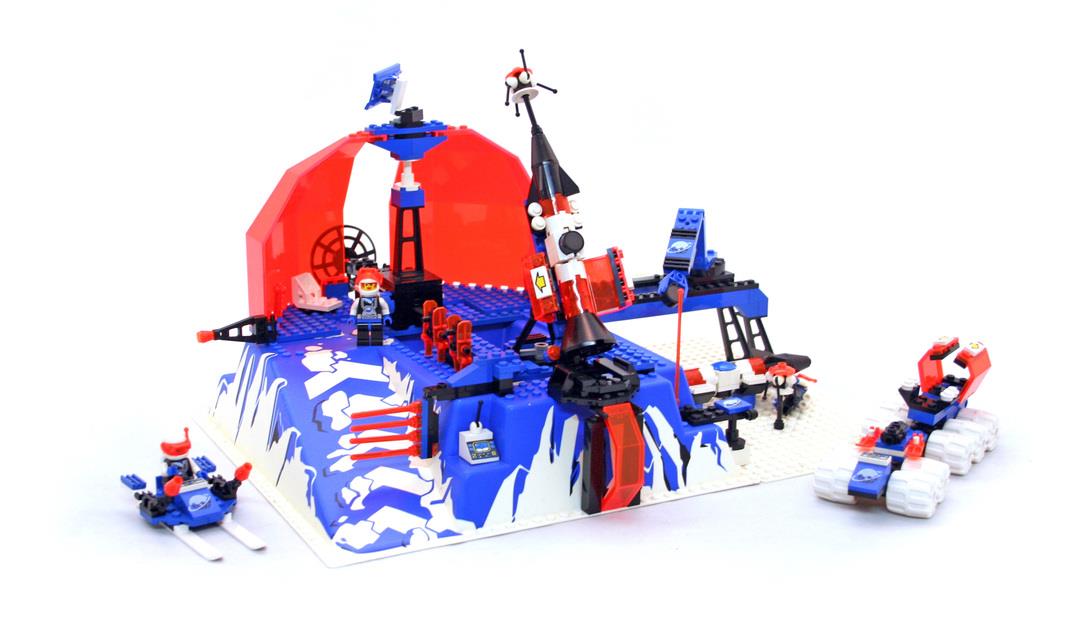 LEGO® 6983 Ice Planet 2002 Ice Station Odyssey