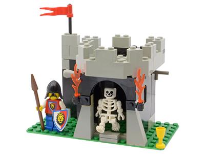 LEGO® 6036 Royal Knights Skeleton Surprise