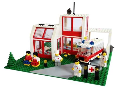 LEGO® 6380 Emergency Treatment Center