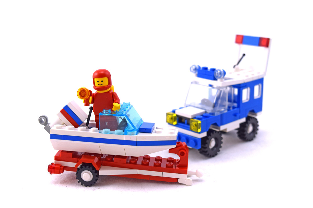 LEGO 6698 RV with Speedboat